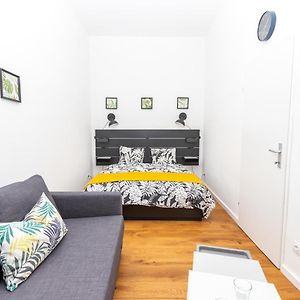 Radiant Premium Apartments - Central